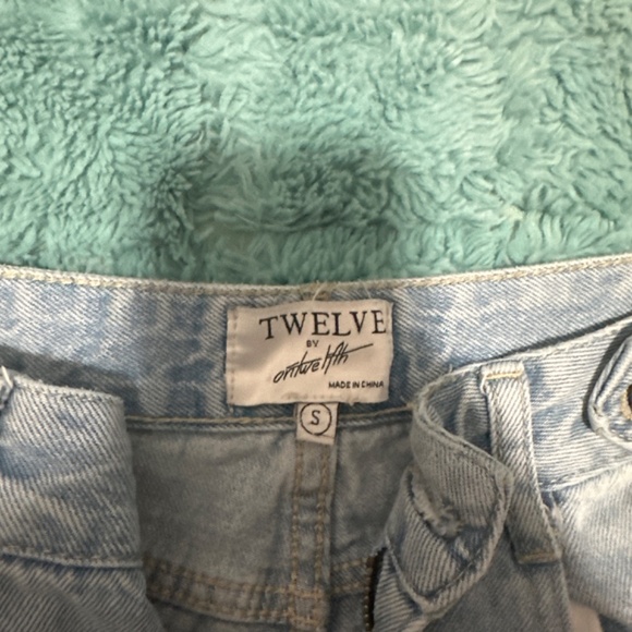 High Rise wide leg jeans - Picture 3 of 3